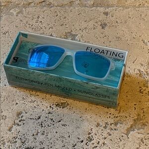 Geckobrands Captiva Floating Sunglasses